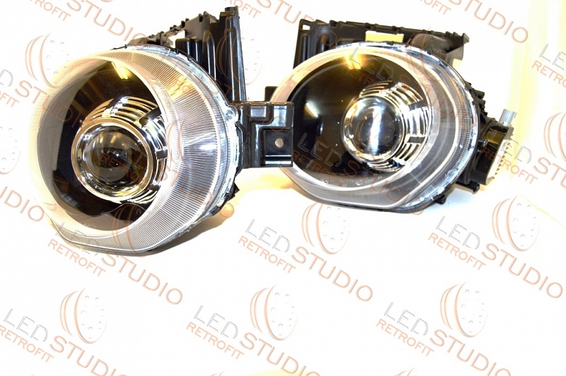 Биксеноновые фары NISSAN JUKE G37-R black